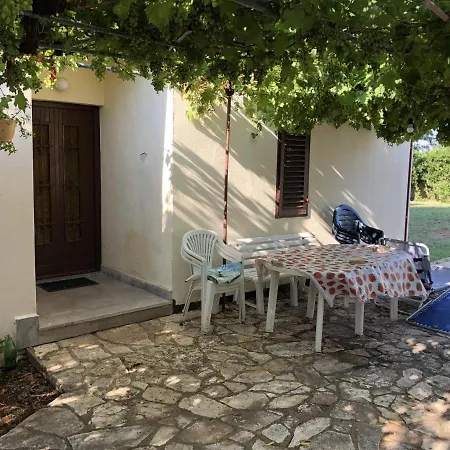 Apartamento With Parking Space Razanac, Zadar - 19648 *